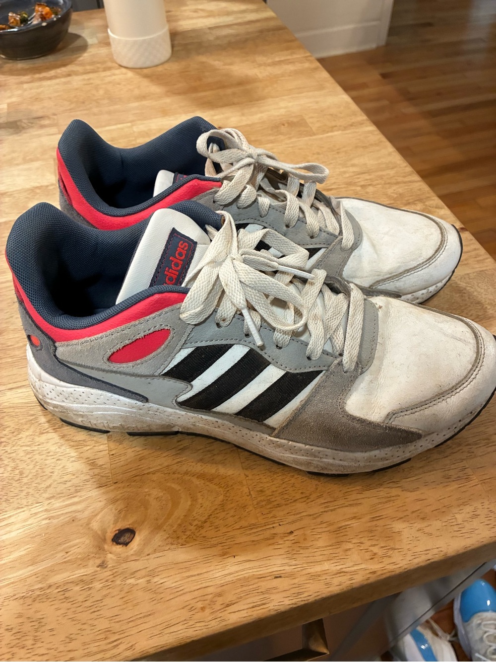 Adidas Chaos Men's Size 9 Running Shoes Gray White Athletic Trainer Sneakers